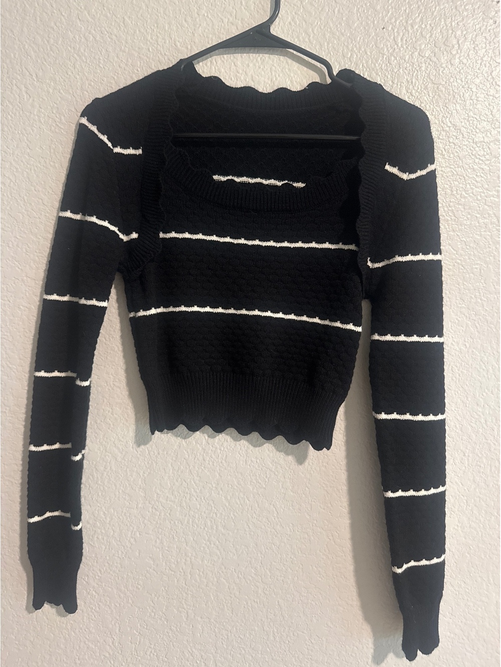 SHEIN Women's Black and White Striped Long Sleeve Knit Sweater, Size Small